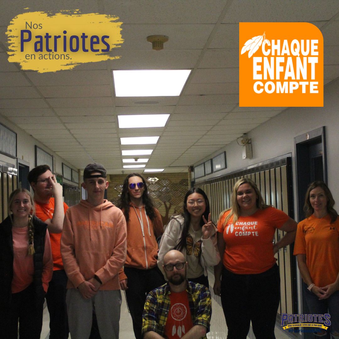 ESCPainCourt's tweet photo. Nos élèves et membres du personnel on souligner la journée de vérité et réconciliation en portant des chandail orange. #patriotesespc https://t.co/wkvQq7pn4N