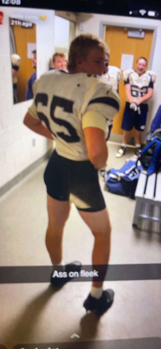 _TheOwlsNest_'s tweet photo. 🏈FOOTBALL BUSINESS TRIP🏈‼️‼️💼💼
The guys😎😎🫡 vs. Man Val🤮🤢🤢
6:30 @ the shitty stable
Theme: Business💼
#andrewmilfhuntin #urteamisirrelevant #kyrecewillfuckurmom #benurgirlisuglyaf #eatasalad #sorryasscorners #tunapoy #fuckjt #fruitylockerroom https://t.co/55eIY3L9UP