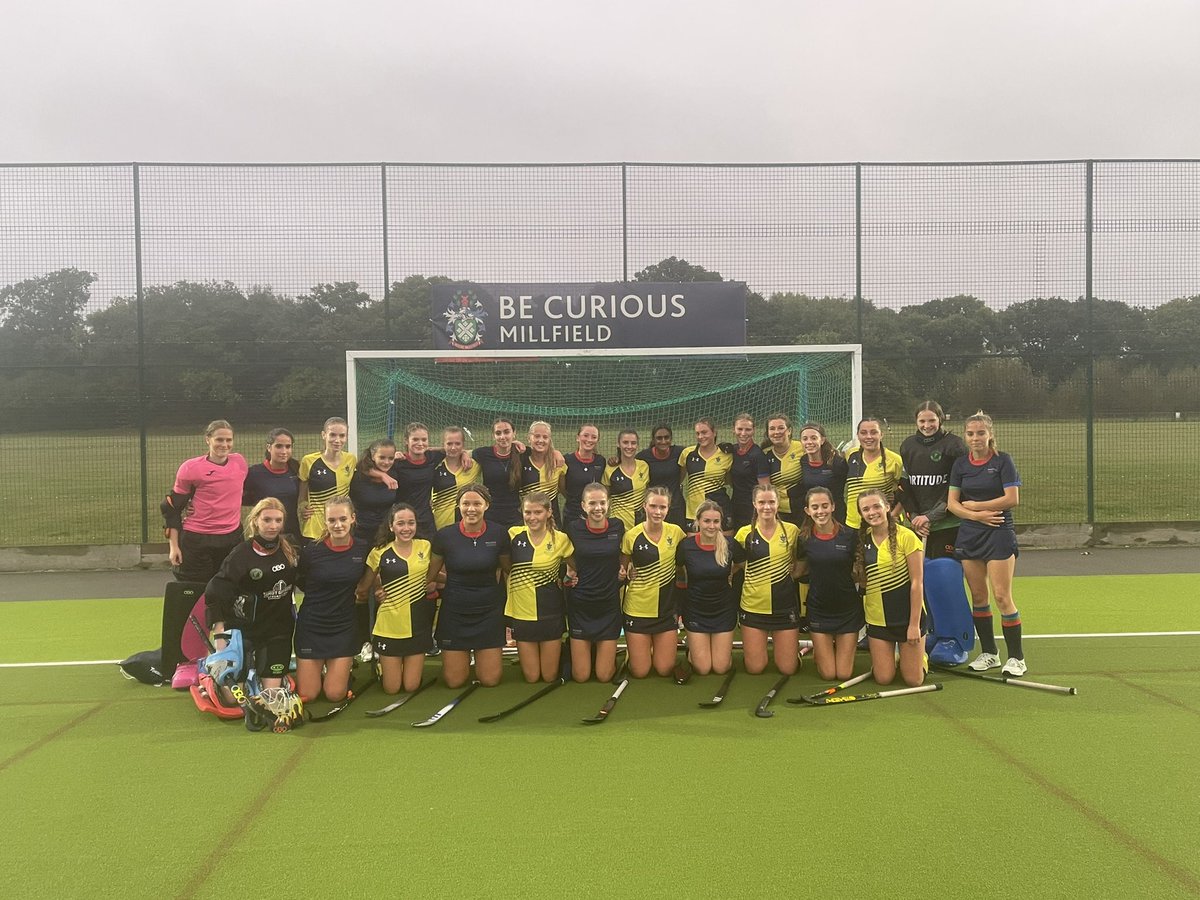 KGSHockey's tweet photo. Final whistle 2-1 to @KirkhamGrammar 1st XI and 0-2 in the 2nd XI game 
Two great end to end matches with two very pleasing results #happygirls #whatanight https://t.co/YRQRSc2Yha