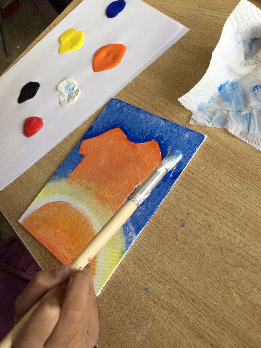 Hilton_MRK's tweet photo. We loved learning and painting today with Moses Lunham from Kettle and Stoney Point First Nation. Students learned about #OrangeShirtDay2022 and created something beautiful to share the message of Truth and Reconciliation with other. @saintmarklondon @tmdenomme https://t.co/GJWTCqVEcP