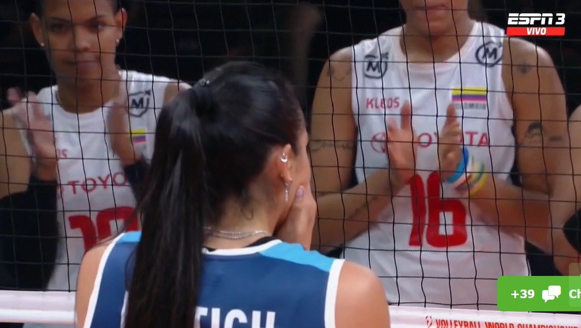 InfoManu's tweet photo. HISTOOORICO TRIUNFO DE ARGETINA!🇦🇷

3-2 vs Colombia y por PRIMERA VEZ a SEGUNDA FASE del Mundial!!

La gran @YasNizetich hizo todo bien, una vez mas https://t.co/dFvCAwo57C