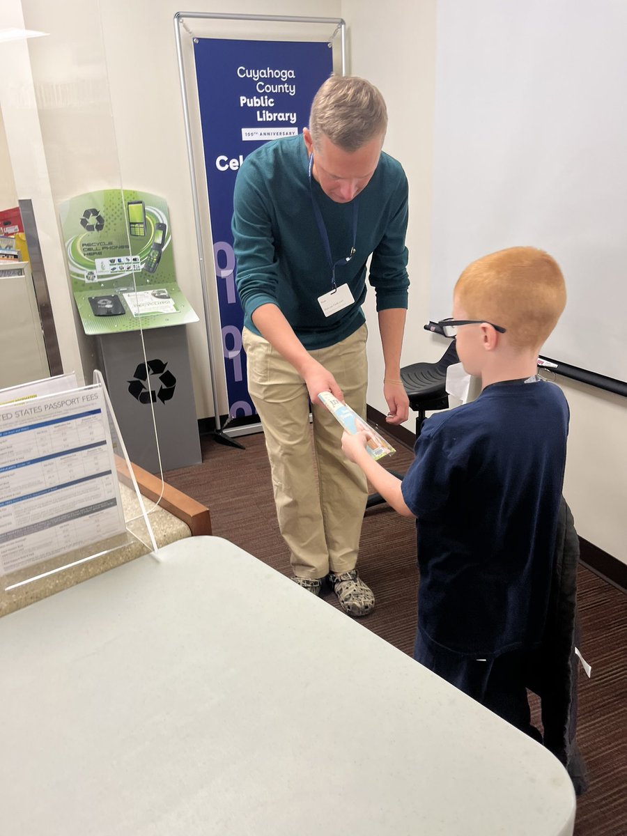 Today was such a fun and exciting Friday as we got to walk to the Olmsted Falls branch of the <a href="/CuyahogaLib/">Cuyahoga Library</a> and check out books on our very own library cards!📚<a href="/FLBulldogs/">Falls-Lenox Primary School</a>