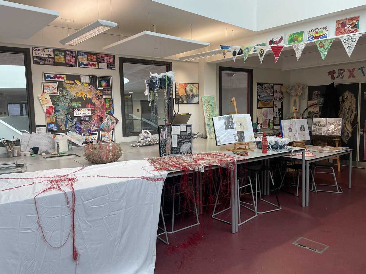 Josephine Sams tweet media