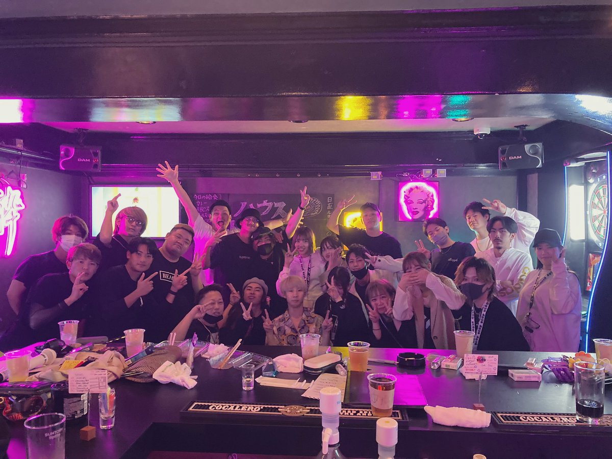 昨日は第一回Neonハウストーナメントでした。初めてで不手際がある中エントリーくださった方々、本当にありがとうございました。また次回も計画立ててますので是非初めての方もエントリーの方宜しくお願い致します🥺
#鹿児島シーシャバー
#鹿児島ガールズバー
#ガールズバー
#文化通り
#天文館