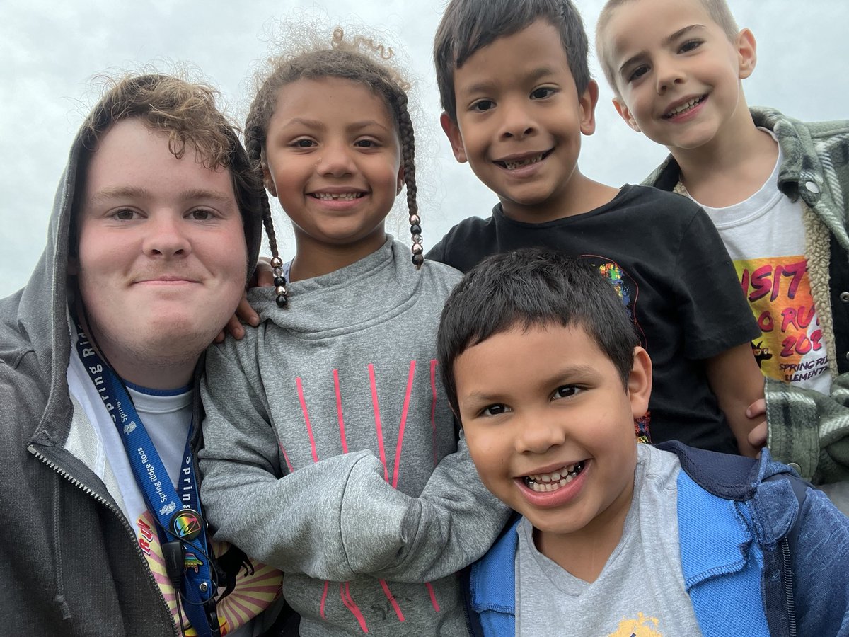 MrFoertschbeck's tweet photo. I have some of the best kiddos 🦘🤩❤️ #RooHoo #Bettertogether #TeamBaker #UnstoppableRoos #SRESroos @SpringRidgeRoos https://t.co/J77UY1YYep