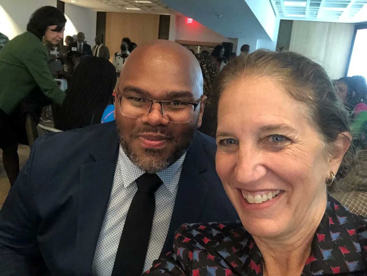 SylviaBurwell's tweet image. So honored to attend AU’s 11th annual CBCF #EbonyEagles of Excellence Awards Reception, hosted by the AU Black Alumni Alliance. Great to see @AmericanUAlum Board President Jonathan Mathis @mathis_phd there!