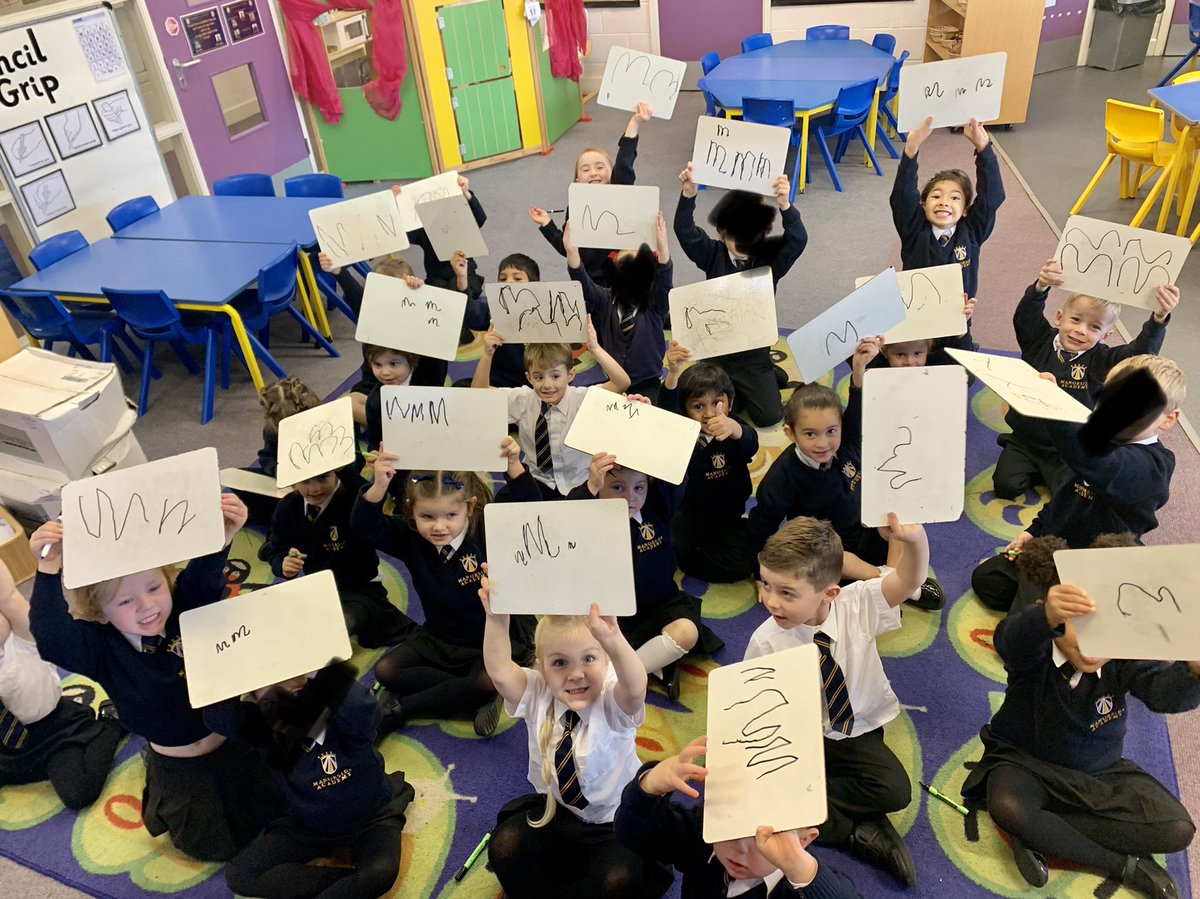 MissHenryMA's tweet photo. RMH have been enjoying starting their Power Maths lessons this week where we have learnt to count to 3. They have also blown my socks off with how well they have learnt their sounds in phonics and we have even practiced writing them! Well done!! ✍️ ✨ @ManorsidePoole https://t.co/Iuv5EAlv23