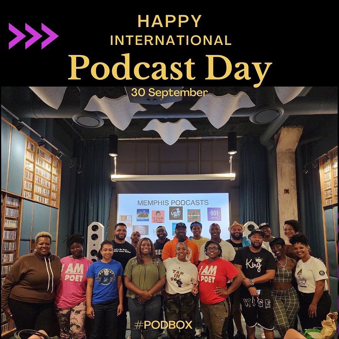 EnaEsco's tweet photo. Happy #InternationalPodcastDay 🎙
Spreading the podcast love with
#verballyeffectivepodcast
#PodBox
#MasterClass https://t.co/Ji8oKTxIed
