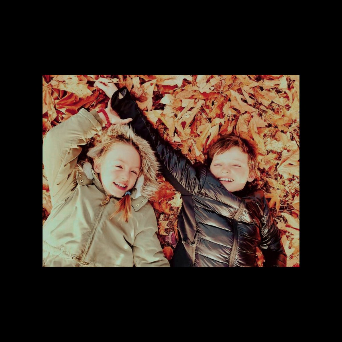 VLCD4K's tweet photo. ㅤㅤㅤㅤㅤㅤ
ㅤㅤㅤㅤㅤㅤㅤ damn season. 🎃
ㅤㅤㅤㅤㅤㅤㅤ #MemoryTime
ㅤㅤㅤㅤㅤㅤㅤㅤㅤㅤㅤㅤㅤㅤ https://t.co/QPdwqAvoAa