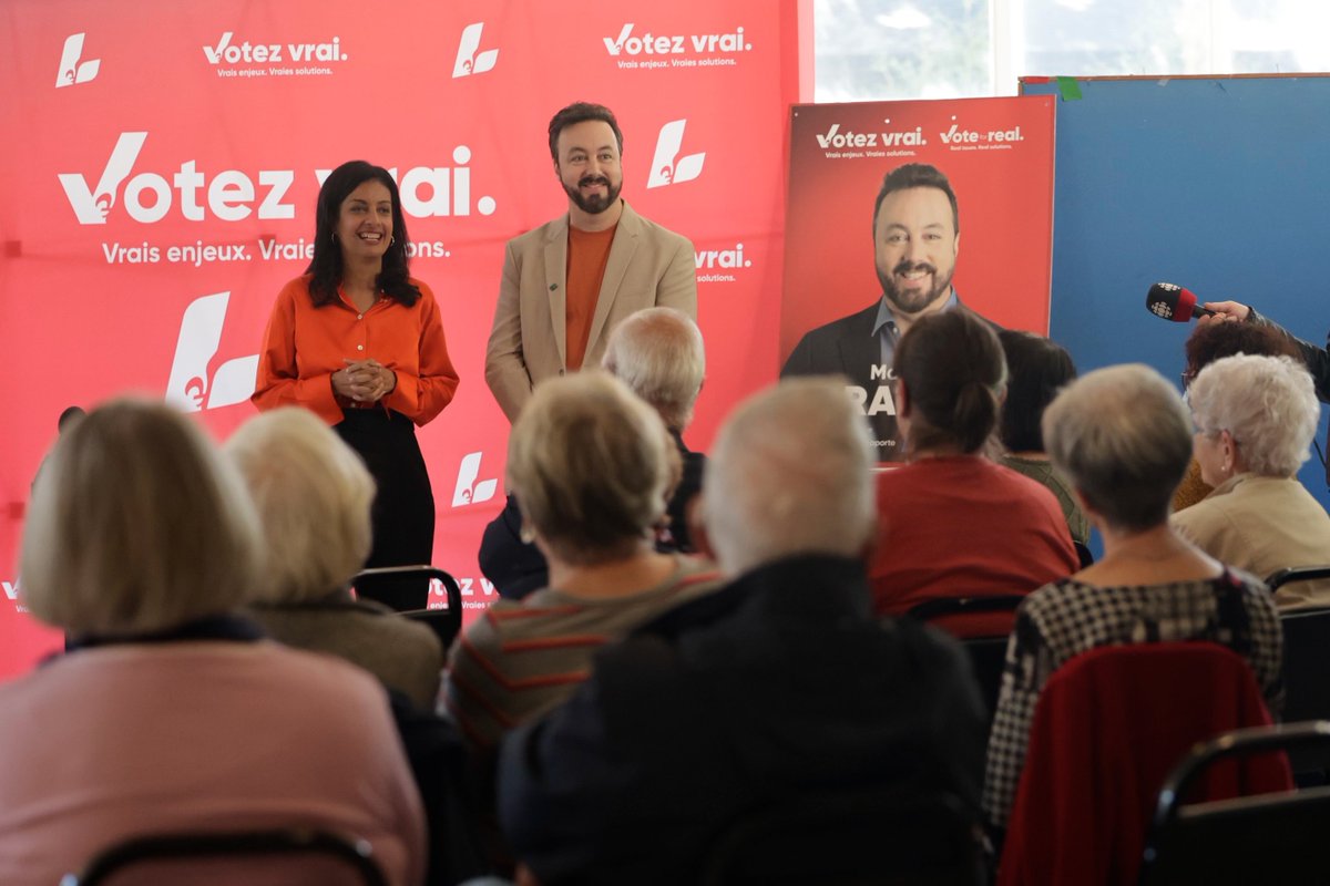 DomAnglade's tweet photo. Ce midi à Greenfield Park, le message n'était pas différent de celui que nous entendons depuis longtemps sur le terrain : il est temps de mettre fin à la division et d'avoir un leadership rassembleur, un leadership féminin.

Le 3 octobre, on vote @matgrat dans Laporte.

#Qc2022 https://t.co/LLul1uYe4O