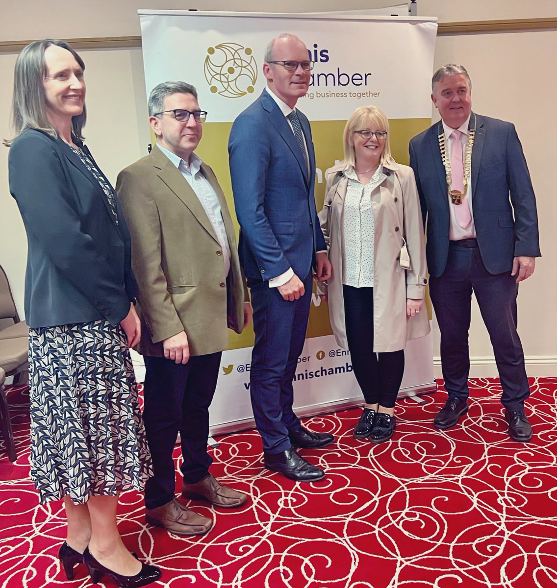 Very positive feedback following post-budget meeting between Ennis Chamber delegation and  Minister for Foreign Affairs <a href="/simoncoveney/">Simon Coveney</a> <a href="/TempleGateHotel/">Temple Gate Hotel</a> #Ennis this evening.