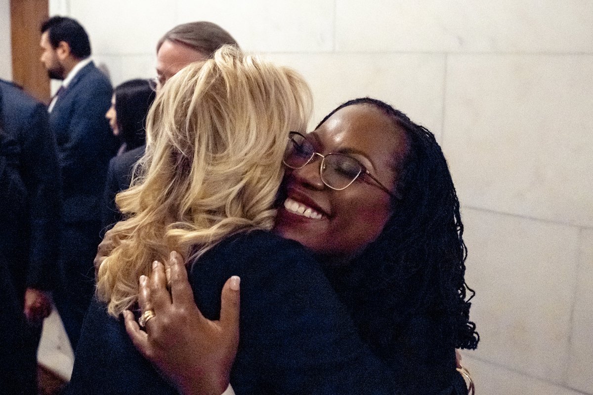 FLOTUS46Archive's tweet photo. Congratulations, JUSTICE Ketanji Brown Jackson! https://t.co/llSFG4TKx9