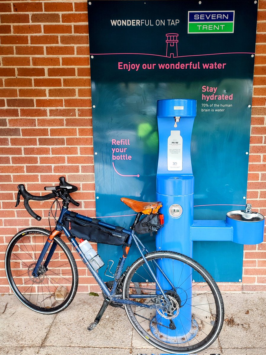 Huw Davies (@ntbybike) on Twitter photo Love these water refill stations at Foremark and Staunton Harold Reservoirs. More of these please! Cool partnership between <a href="/nationaltrust/">National Trust</a> and <a href="/stwater/">Severn Trent</a> - nice place to cycle - even nicer if you could find a trail link to Calke 😉 #NTByBike Love these water refill stations at Foremark and Staunton Harold Reservoirs. More of these please! Cool partnership between <a href="/nationaltrust/">National Trust</a> and <a href="/stwater/">Severn Trent</a> - nice place to cycle - even nicer if you could find a trail link to Calke 😉 #NTByBike