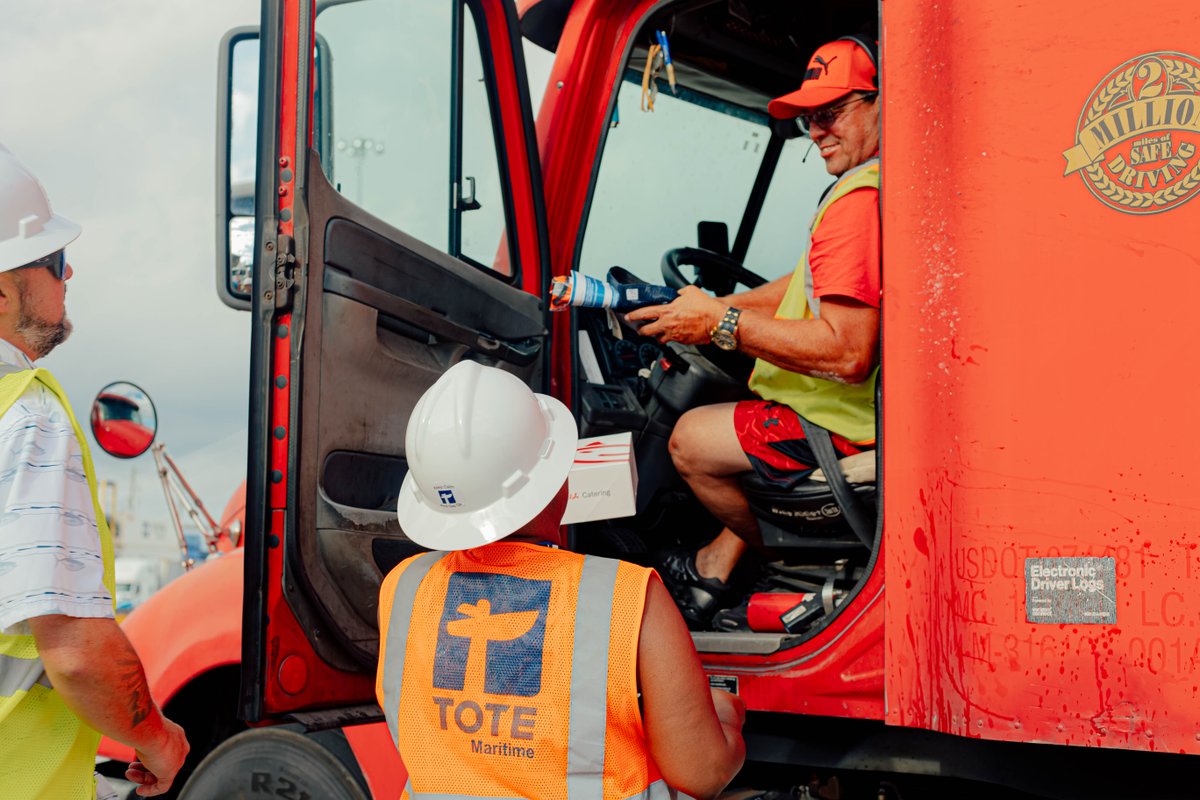 TOTE_Maritime's tweet photo. #TeamTOTE recently celebrated #TruckerAppreciationWeek at our #JAXPORT terminal.
We also surprised trucker Jean Monbrun, who was awarded the Evans Network of Companies Safe Driver of the Year Award, a companywide award for a fleet of over 8,000! Congrats, Jean! https://t.co/kCGPUJt0kW