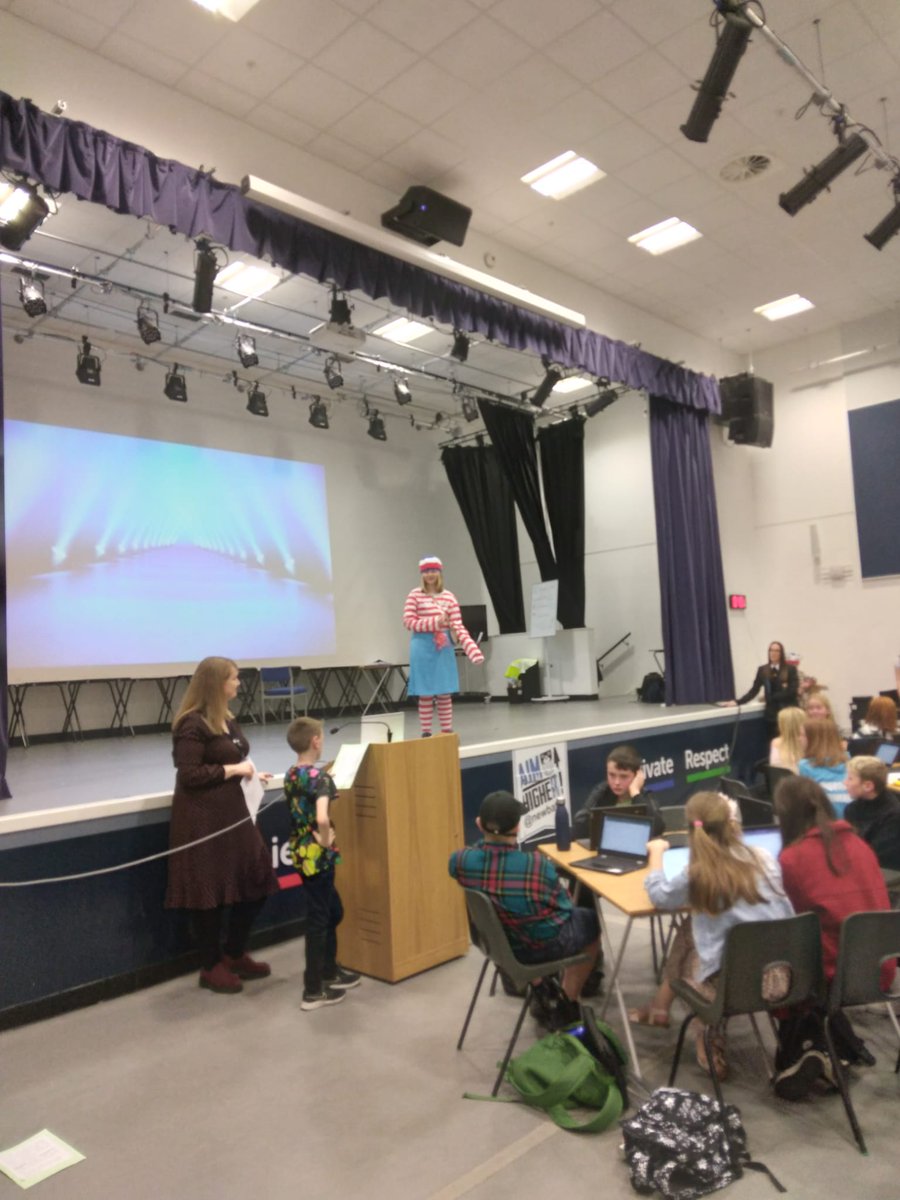 mrs_hathaway's tweet photo. Another fabulous French fashion show as part of our #EuropeanDayofLanguages celebrations and transition. So many young people modelling and speaking French in front of whole room - proud of our future @newbattlehigh linguists 👏 @MoorfootPS @GorebridgePS @StobhillPS @GoreGlen https://t.co/qKtzROVd3g