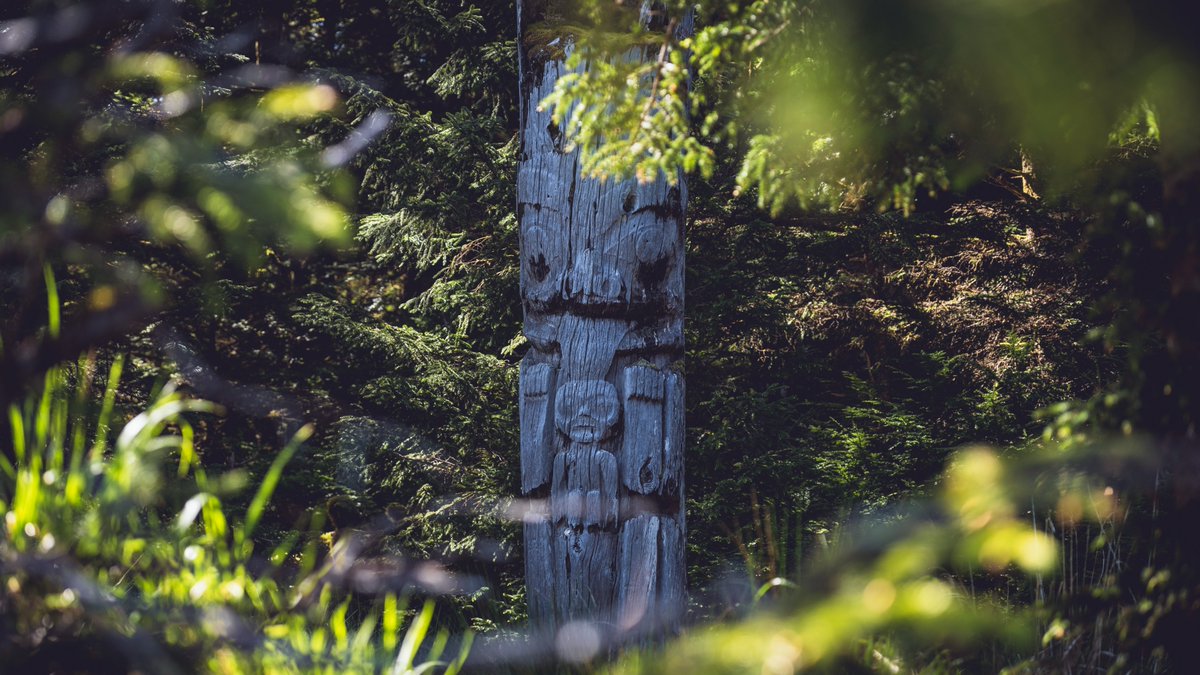 Wilderness Tourism Association (@wtaofbc) on Twitter photo Today we reflect and remember, and stand in unity with Indigenous people. Together, we honour the lost children and survivors of Residential School β as well as their families, culture, languages, and communities.
rcaanc-cirnac.gc.ca/eng/1621447127β¦
#NDTR
π·: <a href="/MapleLeafAdvent/">Maple Leaf Adventures</a> Today we reflect and remember, and stand in unity with Indigenous people. Together, we honour the lost children and survivors of Residential School β as well as their families, culture, languages, and communities.
rcaanc-cirnac.gc.ca/eng/1621447127β¦
#NDTR
π·: <a href="/MapleLeafAdvent/">Maple Leaf Adventures</a>