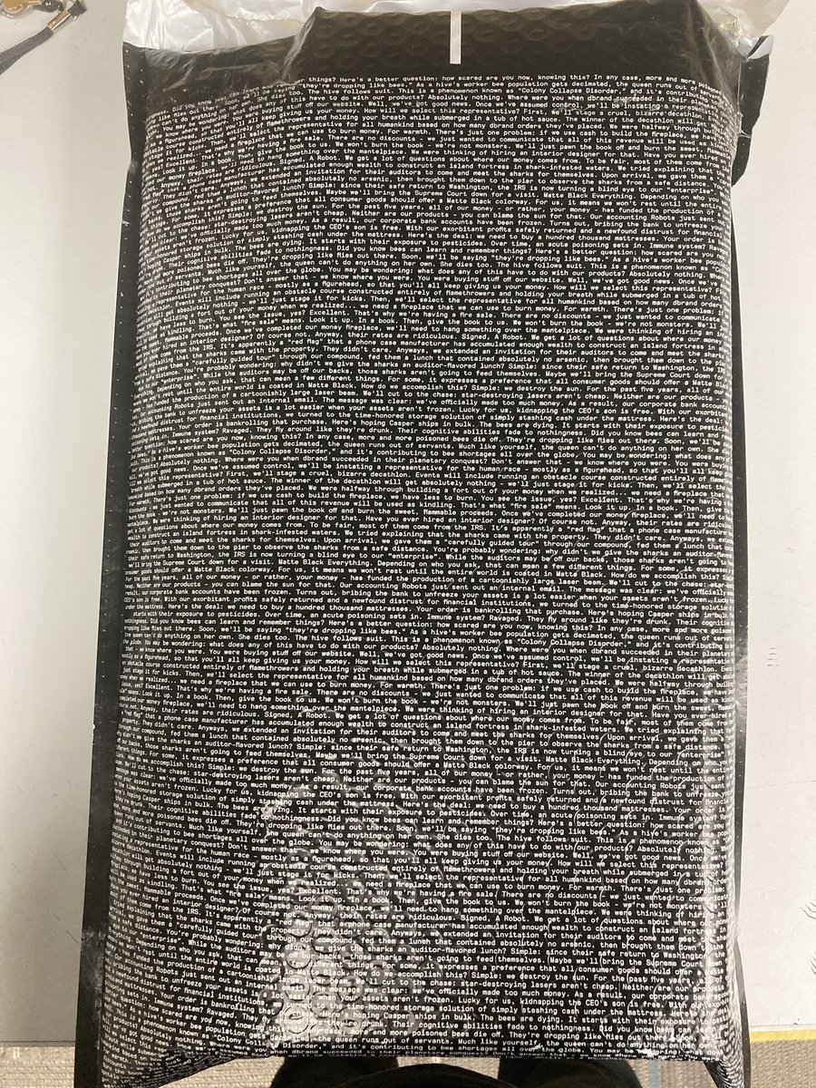 daveyboi's tweet photo. Has anyone ever read the whole thing? @dbrand #projectkillswitch https://t.co/XtxGyvQTB0
