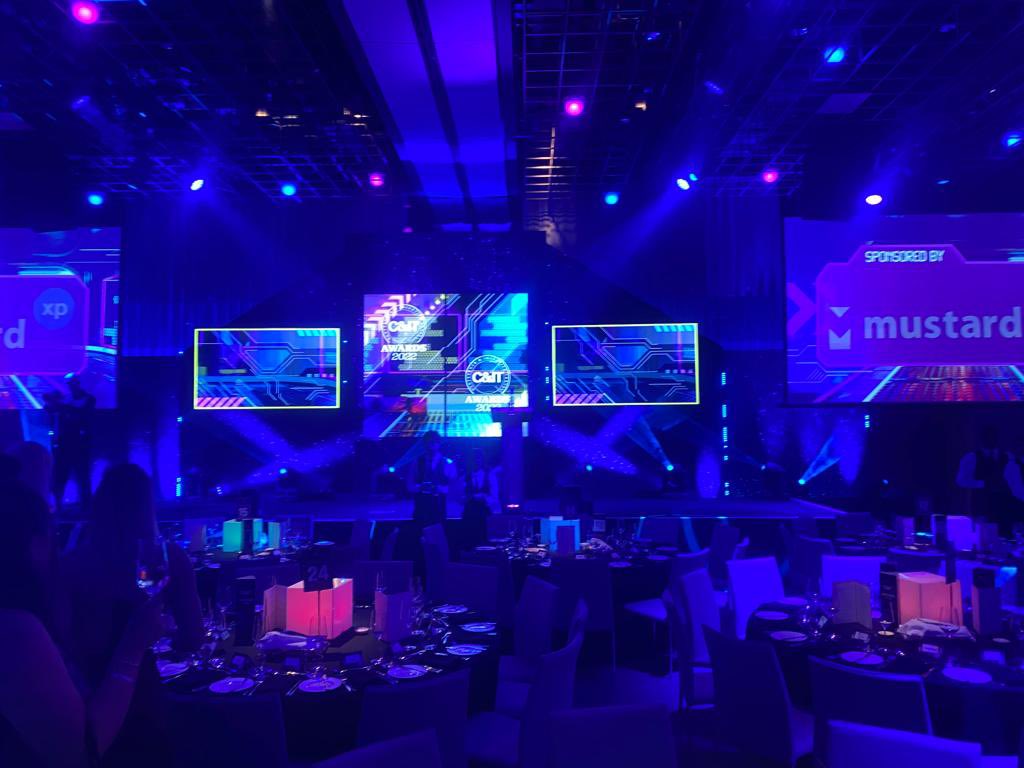 UKSV's tweet photo. Tonight, we’ve swapped our show blacks to black tie for the @CITawards where we are shortlisted for 2 awards! We’re up for ‘Pharma & Healthcare Event Of The Year’ and ‘Internal Communications Event Of The Year’. Keep your fingers crossed for us! #Goodluck #Awardsnight #CITawards https://t.co/BH539PUSaG