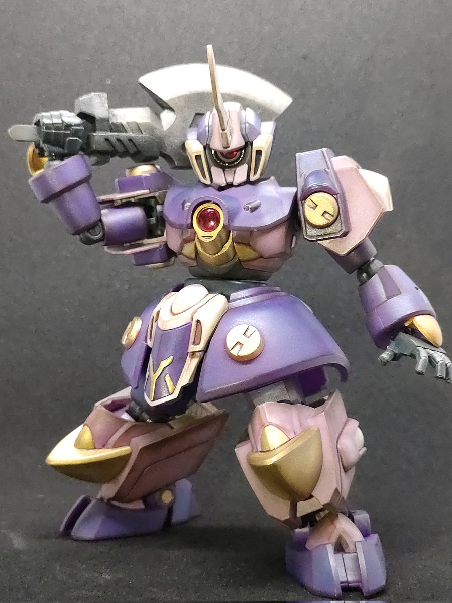 ajulkitirou's tweet photo. ダンボール戦機のジェネラル、手抜き部分塗装 ウェザリング成型色仕上げ  完成！ カッコ良くはなったかな？w  #プラモデル https://t.co/ZN9B4BcJZN