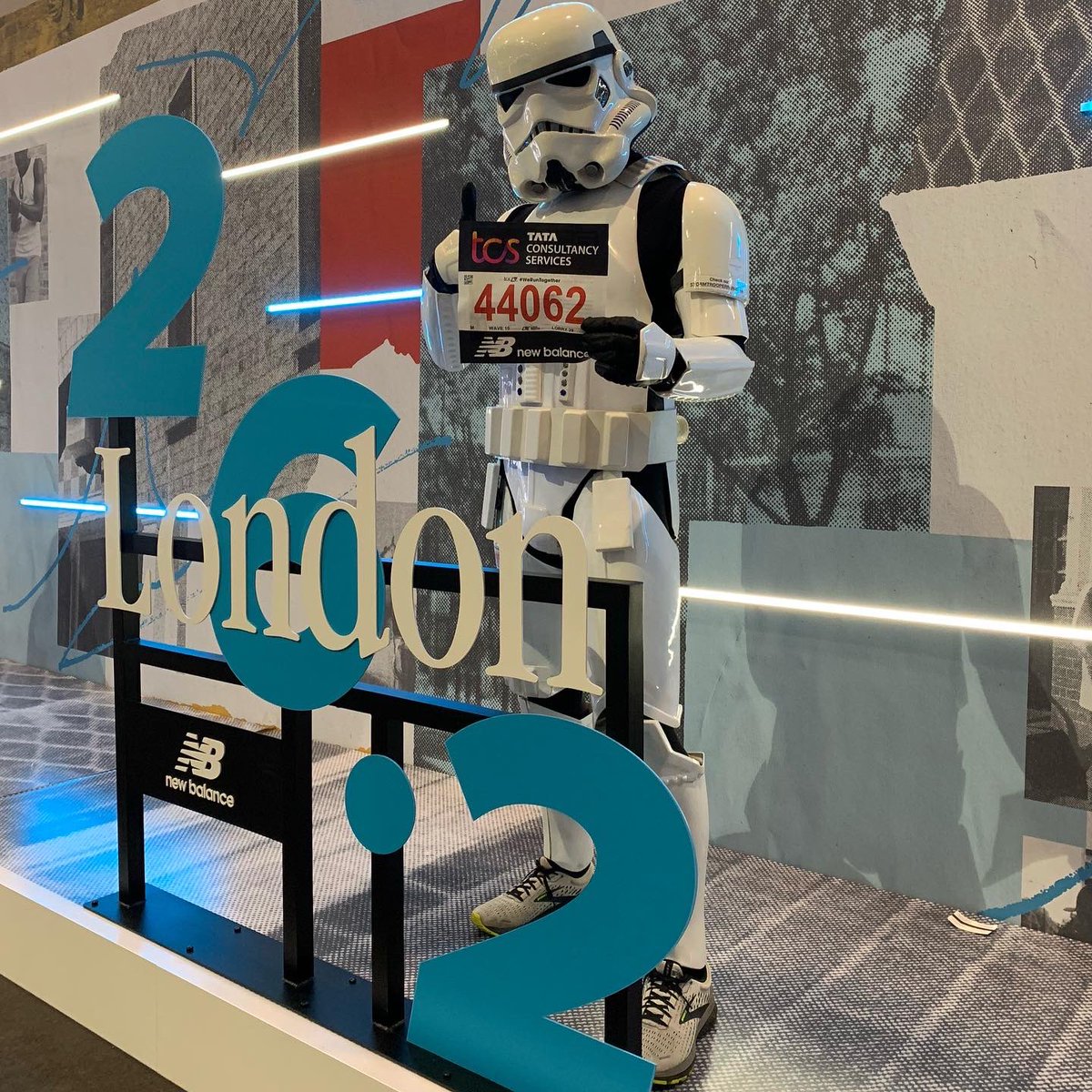 StormtrooperRun's tweet photo. 2020 unfinished business! 
I’m back for my 4th @LondonMarathon dressed as the Running Stormtrooper 😊 I absolutely love this marathon, especially when I get to run for @MakeAWishUK &amp; @spreadasmileuk https://t.co/Hl68bJGMRD