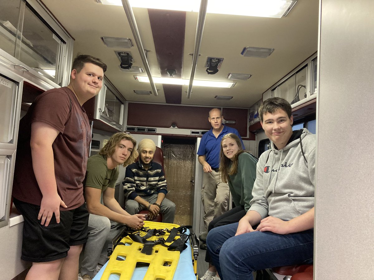 OATCHealthcare's tweet photo. Thanks to @JCCCEMS and @JCCCtweet for the awesome day!  It was traumatic, but for an EMS program that’s what we were looking for…@RoadrunnersOATC https://t.co/LzVcGnJMPR