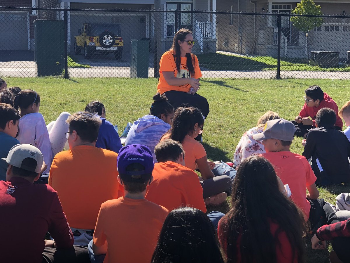 wggriffins's tweet photo. Thanks to Bella and her mom for enriching our day with a talk about residential schools, Truth &amp; Reconciliation, &amp; orange shirt day. Bella shared the traditional fancy shawl dance, the sneak-up dance, &amp; a whole group round dance #GEDSB #wellbeing #belonging #indigenousEDGE https://t.co/x9lf3pAgyS