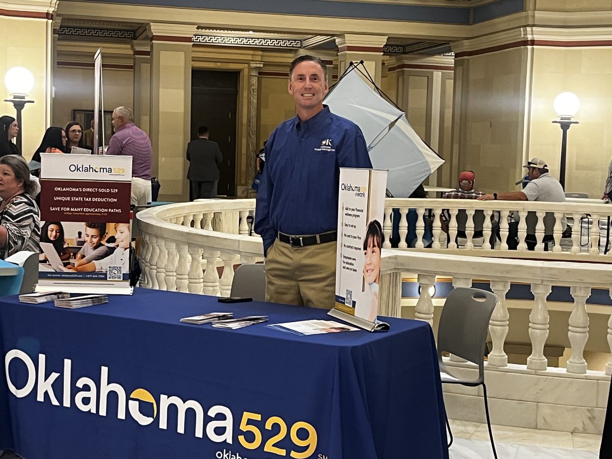 Oklahoma529's tweet photo. Oklahoma 529 was proud to participate in the Health EXPO hosted in the State Capitol Building Rotunda Tuesday. We were excited to share the benefits of Oklahoma 529 @ Work. Thank you to all who came out! https://t.co/DDX90P28wS