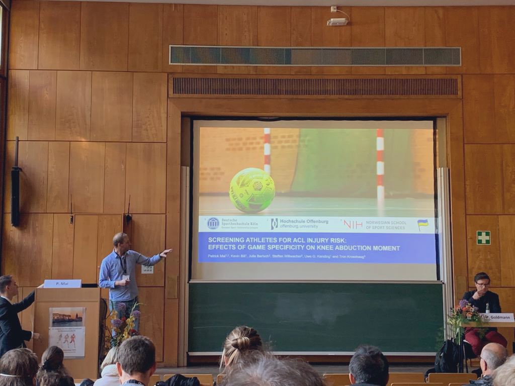 PatrickMai12's tweet photo. Proud to present the results of our international research project @SpohoKoeln @nih_sognsvann and University of Applied Sciences Offenburg. Thank you for a nice conference!
#dgfb https://t.co/vzb5bL8Ix3
