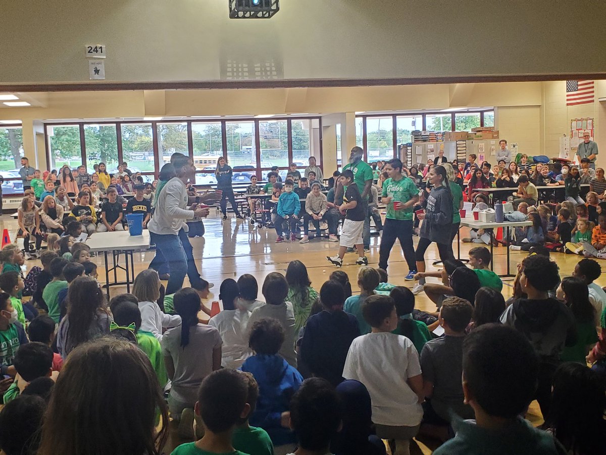 BethSorgini's tweet photo. Schoolwide PBIS assembly- reinforce schoolwide expectations and have some fun! https://t.co/1DX26AjRNt