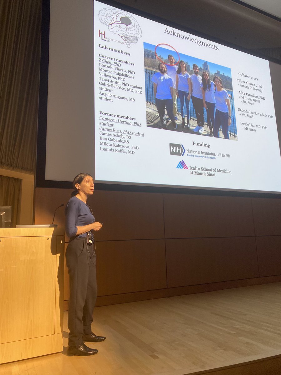 castro2355_mg's tweet photo. Followed by the talented scientist & wonderful colleague @HambardzumyanL1 from @MountSinaiNYC discussing the role of myeloid cells in #GBM thanks for sharing your data with us @UMich @umichmedicine @umichneuro @UMBiointerfaces https://t.co/P1AcxEzGnM