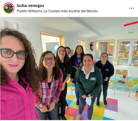 mao3000000's tweet photo. Con gente de la Junji, estimados. 

Casi ná. https://t.co/YfRQ8OVGxN