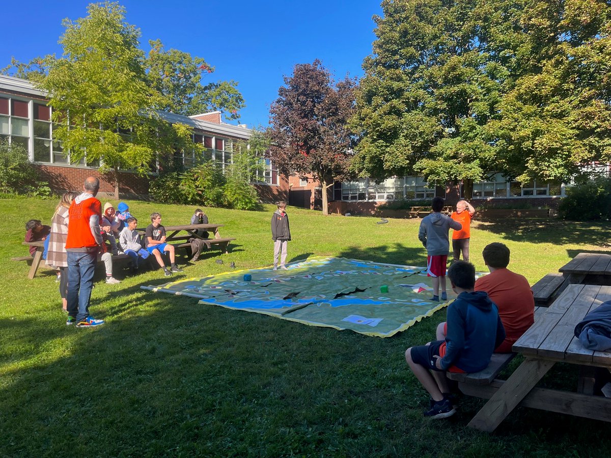 Queen Elizabeth PS tweet media