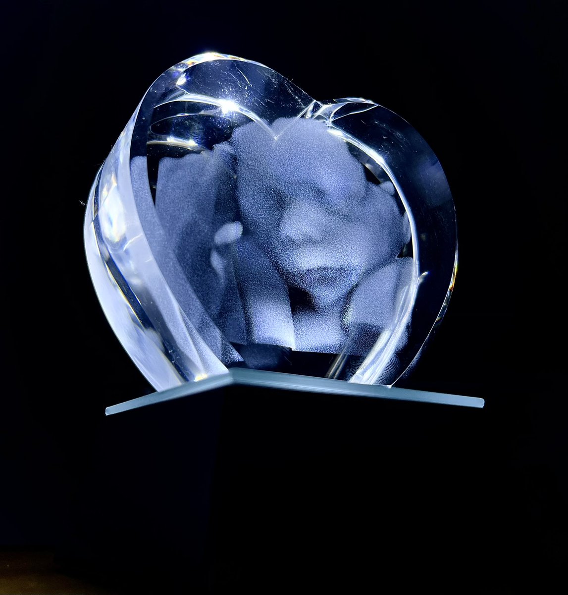 Ciara_Smith tweet media