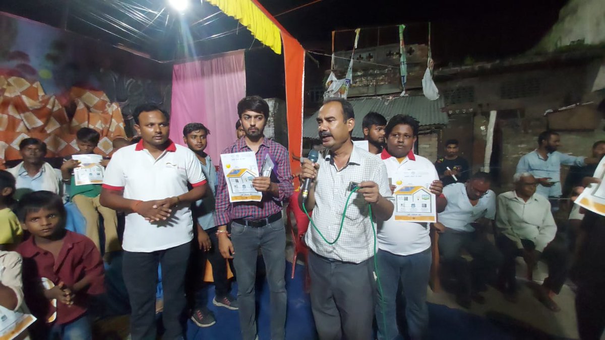 ISMARTIndia's tweet photo. It was a very attractive moment in the RE-city Ayodhya that caught many eyes. An awareness program about Rooftop Solar adoption by Nukkad Natak was held in the city. Glimpse explains a lot.
@giz_india @mnreindia @Deloitte @AhaSolar @vipin_slevin @PulkitDhingra10 @Shatrughan86 https://t.co/5EFgdvdocR