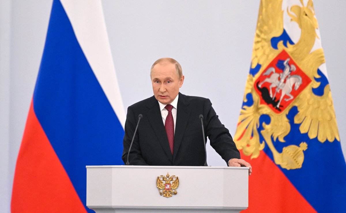 🇷🇺 Behind the choice of millions of residents in the #Donetsk and #Lugansk people's republics, in the #Zaporozhye and #Kherson regions, is our common destiny and thousand-year history. ❗Address by Russian President Vladimir Putin, September 30 📎en.kremlin.ru/events/preside…