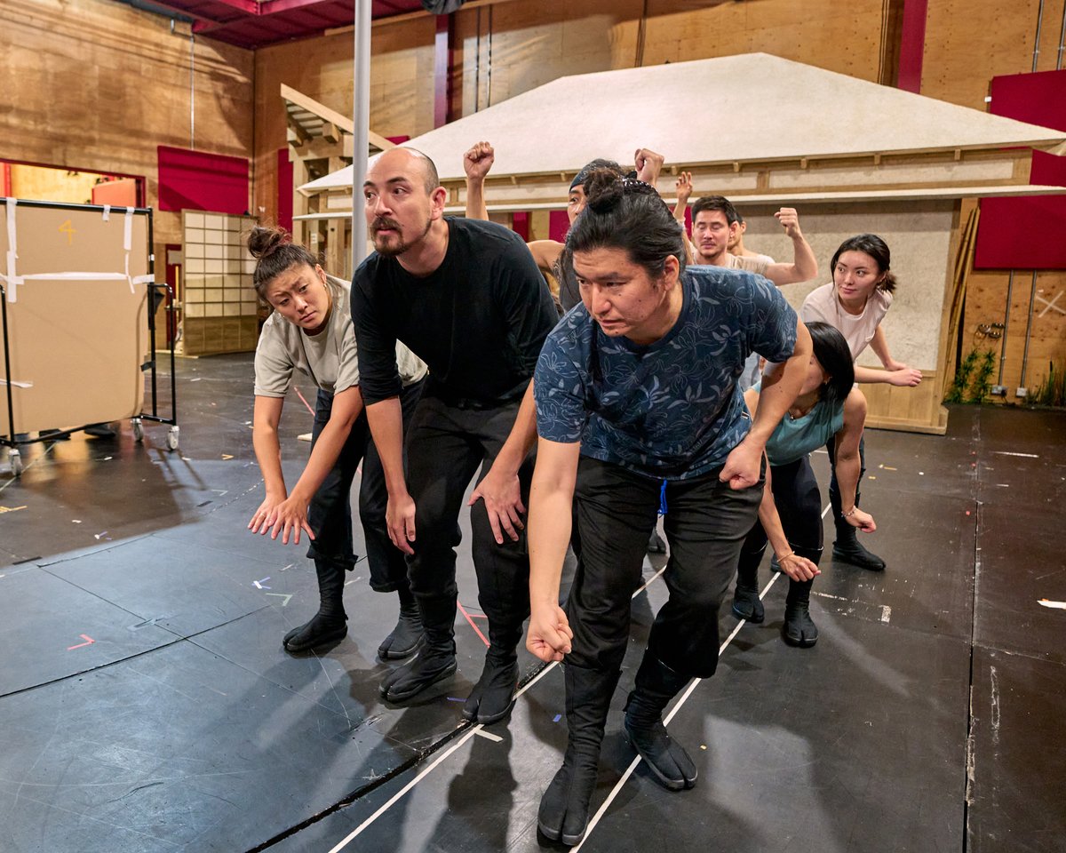 totoro_show's tweet photo. So excited to share these rehearsal photos with everyone 💚🤗 

Our cast and creative team can't wait to hit the @BarbicanCentre stage next week 🙌

See the full set of photos 👇 or head to https://t.co/0lsEJ4HyRR

#FindYourSpirit @improbable1 https://t.co/pliakoPb81