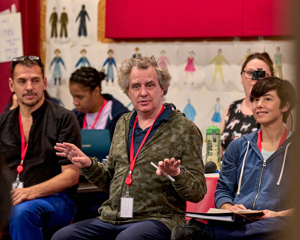totoro_show's tweet photo. So excited to share these rehearsal photos with everyone 💚🤗 

Our cast and creative team can't wait to hit the @BarbicanCentre stage next week 🙌

See the full set of photos 👇 or head to https://t.co/0lsEJ4HyRR

#FindYourSpirit @improbable1 https://t.co/pliakoPb81