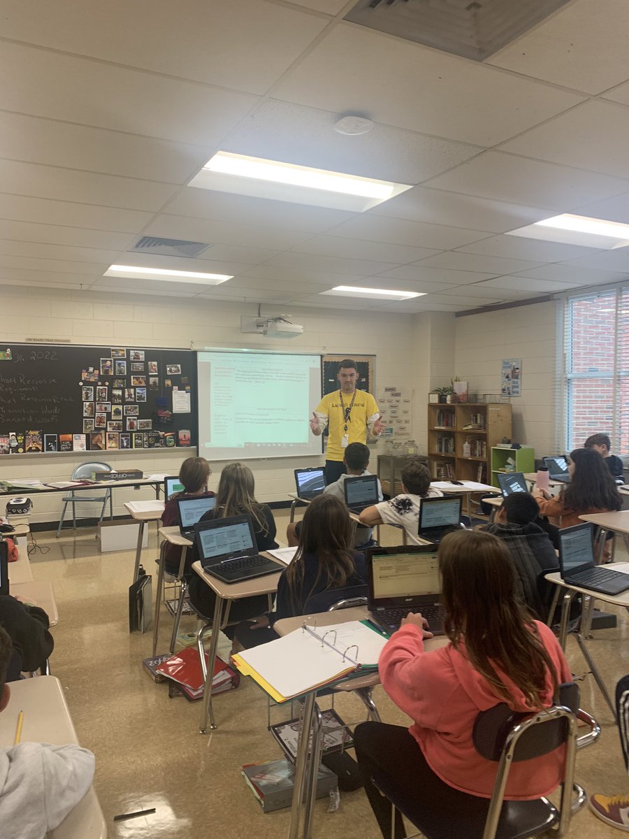 MrsHeglund's tweet photo. Mr. Graham from the writing center helped us out today in grade 7! #WTRMS https://t.co/3r2QLG5nzI