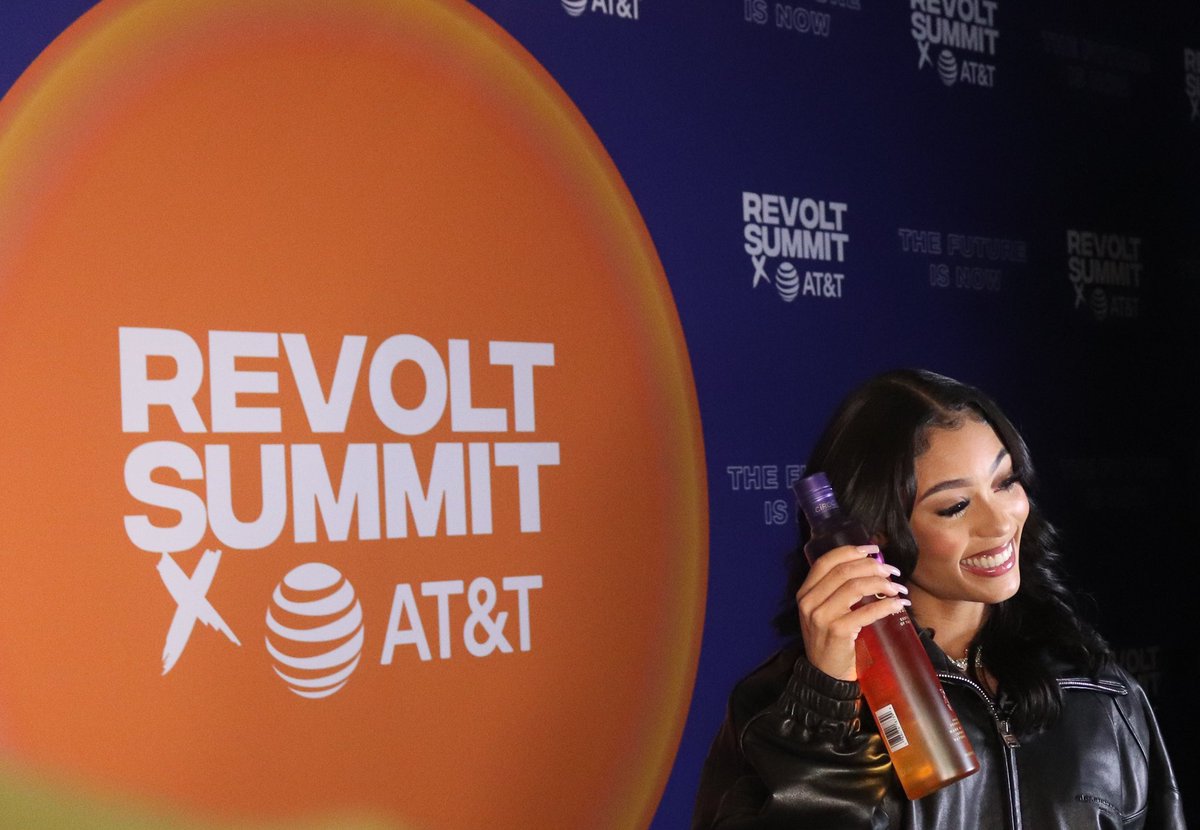 ACoreyBphoto's tweet photo. It feels great to be able to capture one of your favorite Artists💫
@coi_leray 
#coreybphotography #REVOLTSUMMITxATT #RevoltSummit https://t.co/eV64FqCgUt