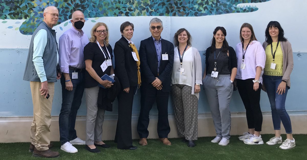 During #SIOP2022 and to close #childhoodcancerawarenessmonth, we had the pleasure to show Oncoheroes Biosciences Lab and the work we are doing to #childhoodcancer advocates.