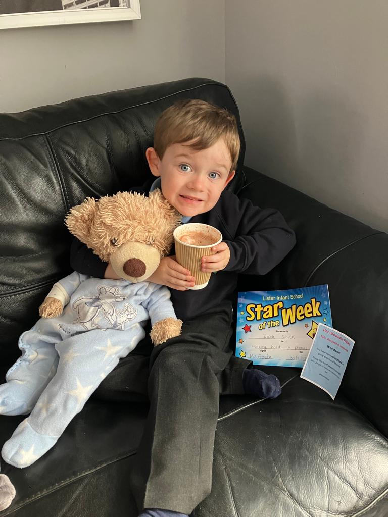 JadeCarney85's tweet photo. @ListerInfants @ListerInf_Rec  zack is over the moon! Very proud xxxx https://t.co/Yu5cDaaEVd