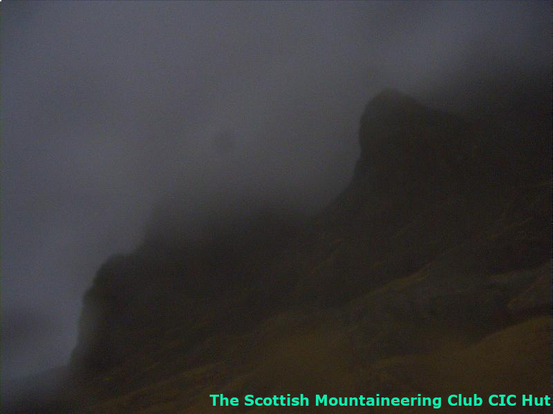 cicwebcam's tweet photo. #cichut #northface #bennevis #mountaineering Current weather. 7.02C, humidity 94.7%, recent gust 30mph, direction NNW https://t.co/MYmnFW55Pn