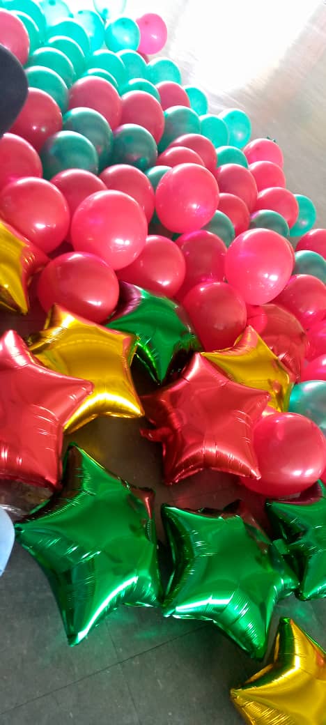 EducadoresMBI's tweet photo. Llegó la navidad en las instituciónes de nuestro municipio MBI, Negra Matea.. preparada para recibir a nuestros niños y niñas de la patria.. ✨🌲♥️ con amor, alegría y entusiasmo. 💫 @leoalvacabrera @Soykarinacarpio @_LaAvanzadora @NicolasMaduro https://t.co/by8v4L7vxk