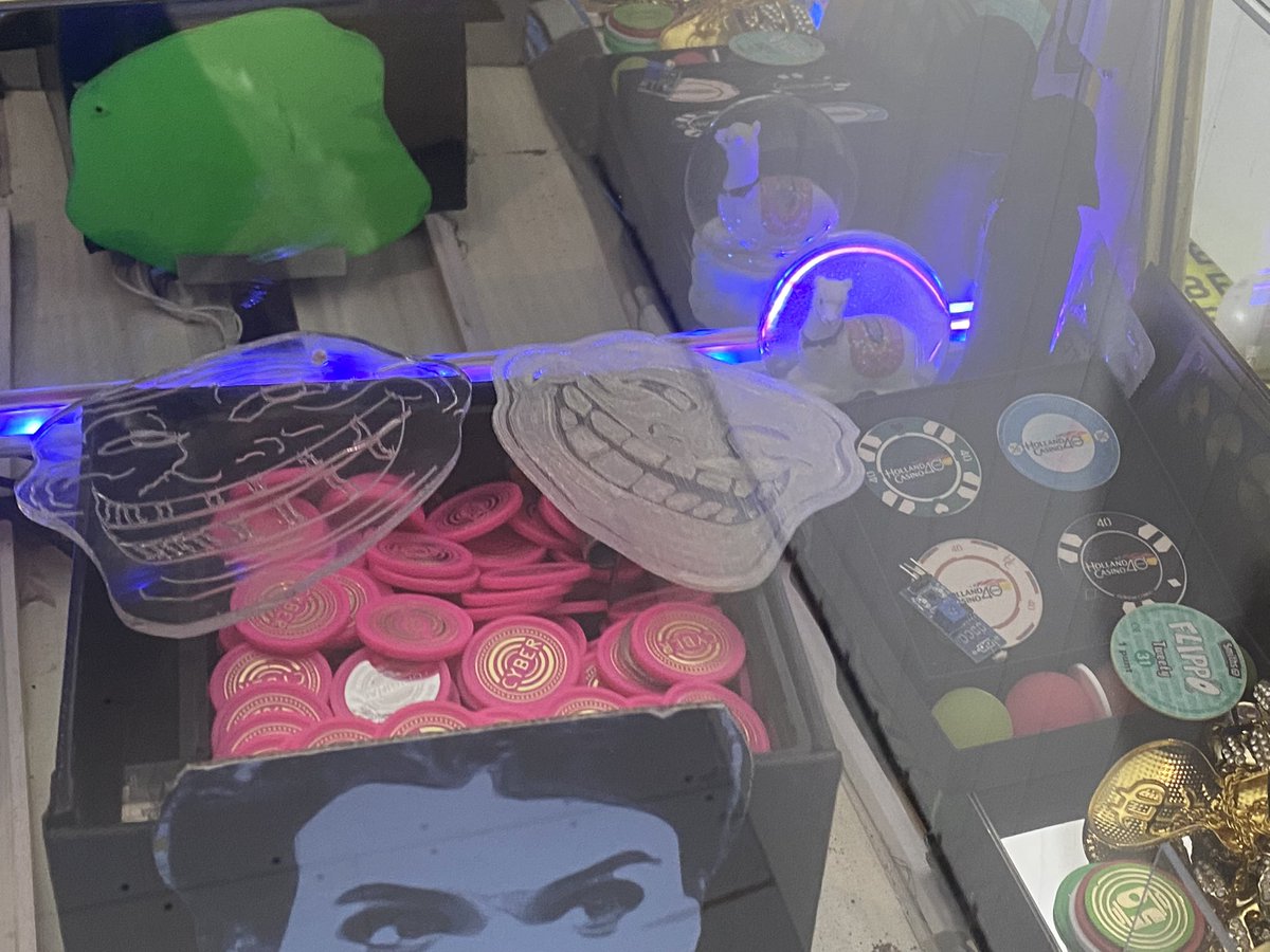 Cpecial Cyber Coin Pusher tweet media