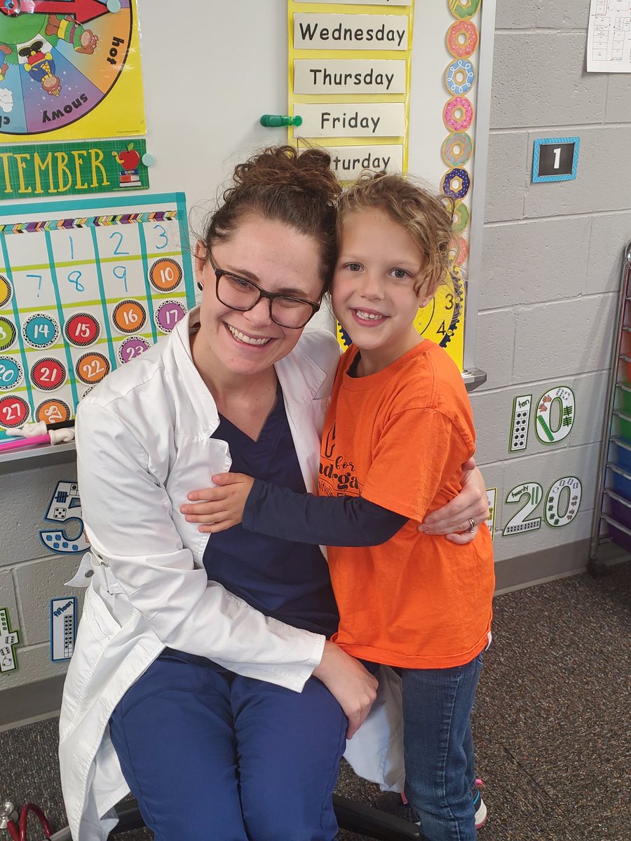 MissDauby's tweet photo. We ended College Go Week by having some awesome community members come in and teach Kindergarten all about different kinds of jobs we can have when we grow up! #WeAreMG https://t.co/8OSjapXkNK