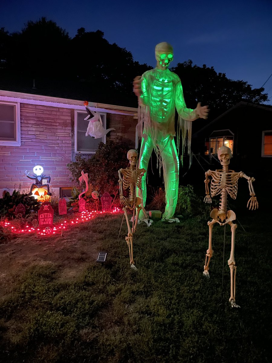 LVwithLove's tweet photo. More skeletons and Halloween displays just added to our Lehigh Valley map!!

Enter your Skeleton or Display / Take a self guided tour / Sponsor a Highlighted Listing: https://t.co/Q4Px3YPtXJ

#skelly #12foottallskeletoncrawl #skeletonmap #skeletoncrawl #lehighvalley https://t.co/1RzVhKaNA5