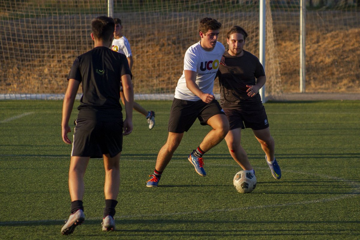 Ucodeporte (@ucodeporte_) on Twitter photo #BeActive #BeUCOactive
También disponible ya en ucodeporte.es otra gran galería de imágenes de la fiesta multideportiva del miércoles 28 en las instalaciones deportivas del campus de Rabanales, dentro del programa de la #SemanaEuropeadeDeporte en la
<a href="/Univcordoba/">Universidad Córdoba</a> 🎉⏬ #BeActive #BeUCOactive
También disponible ya en ucodeporte.es otra gran galería de imágenes de la fiesta multideportiva del miércoles 28 en las instalaciones deportivas del campus de Rabanales, dentro del programa de la #SemanaEuropeadeDeporte en la
<a href="/Univcordoba/">Universidad Córdoba</a> 🎉⏬