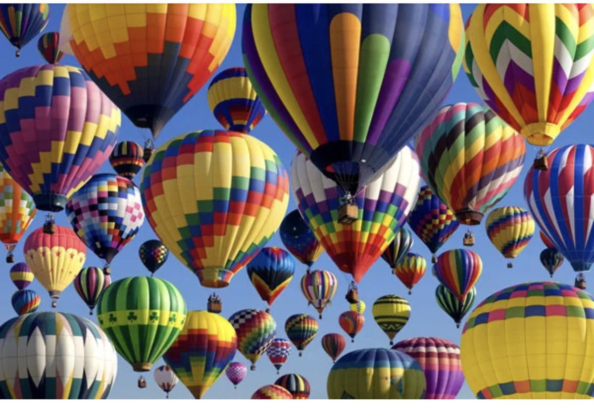 Saludos desde Albuquerque, Nuevo México…./ mañana sábado se inicia el 50 Festival International de los Globos en Nuevo México…saludos a todos desde esta ciudad…