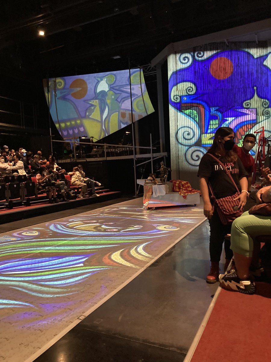 jillianitaas's tweet photo. Meaningful showcase of the Filipino Muslim community’s narratives, history, and culture. Eye-opening, relevant, and BRAVE. With wonderful ensem work, strong performances, beautiful movement. And that new theatre is 🙌🏻 Please go see @tanghalangPH #AnakDatu! Till Oct 9 lang! https://t.co/URN80U1str