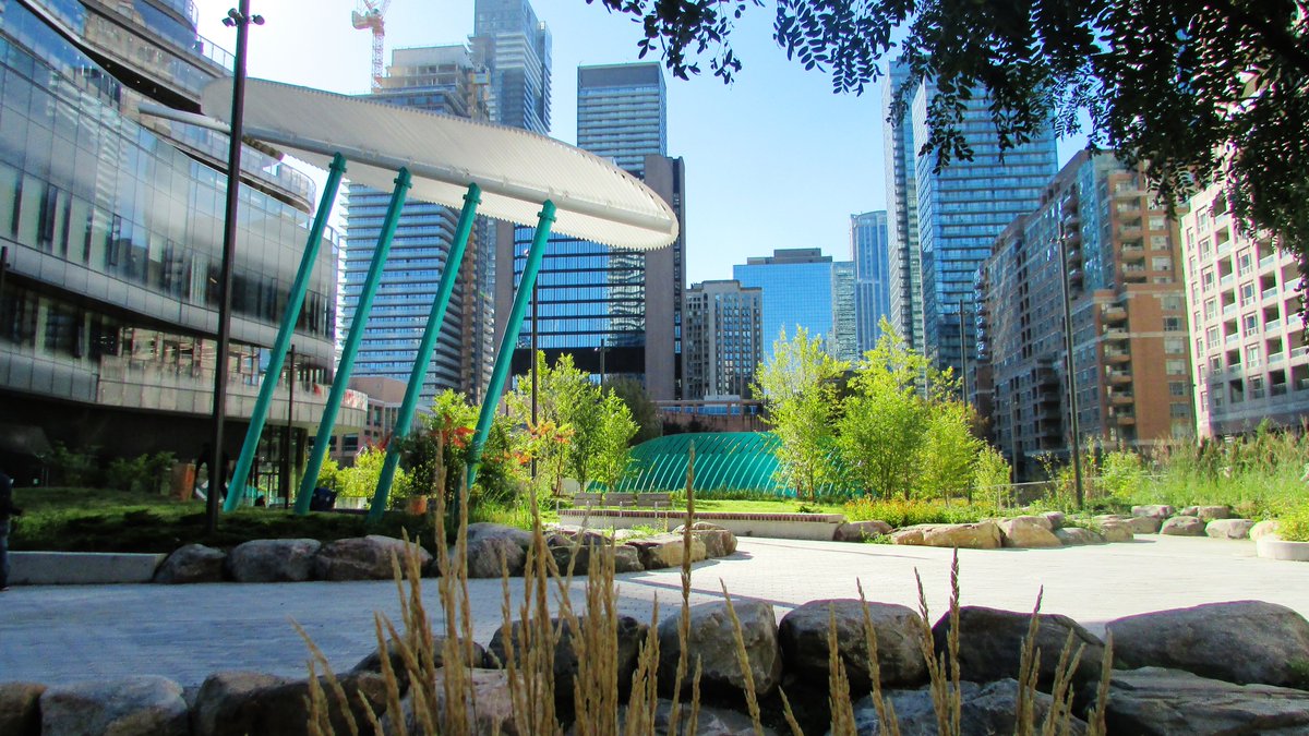 On the #NationalDayforTruthandReconciliation, we’re reflecting on how we can further our collaboration with Indigenous designers, artists and communities to create spaces that honour Indigenous history and the Indigenous communities who continue to call this place home. (1/4)